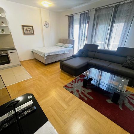 Ferienwohnung Renta Stanovi Podgorica Exterior foto